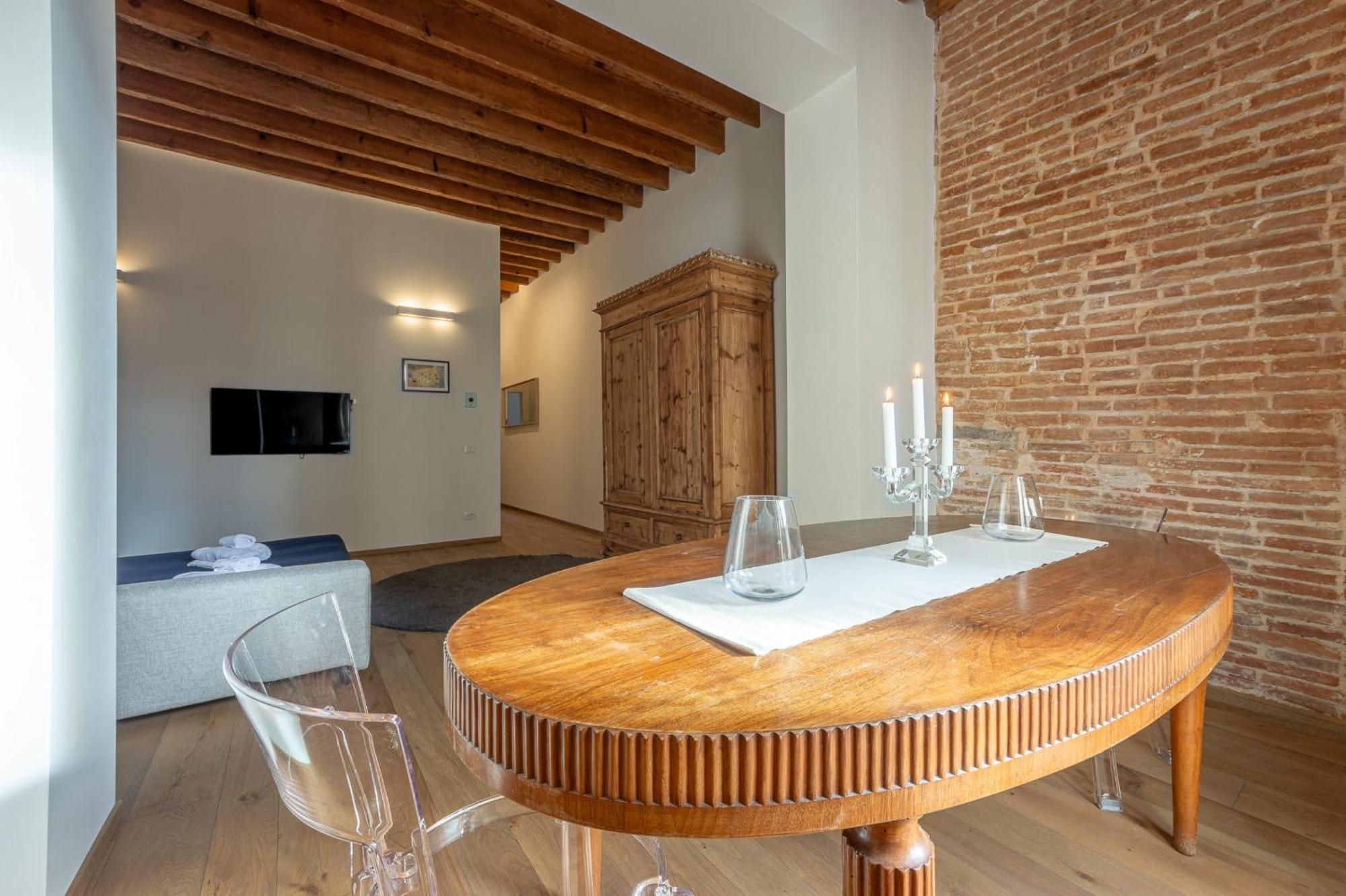 Ognissanti Suite-Hosted By Sweetstay Firenze Esterno foto